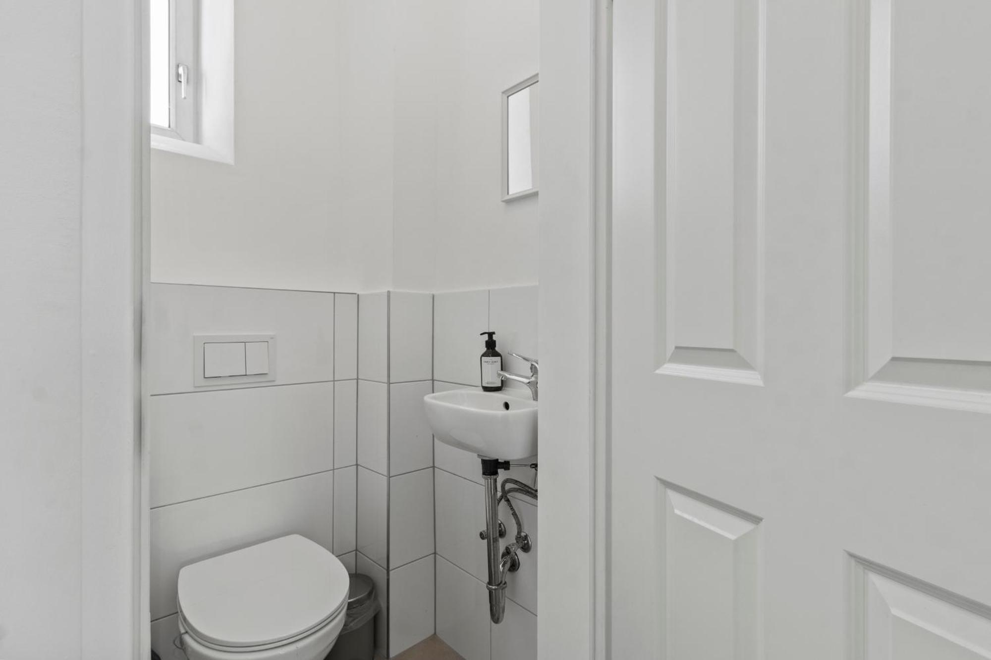 Balcony Apartment, 4 Min To U3 Zipperer Strasse Appartamento *