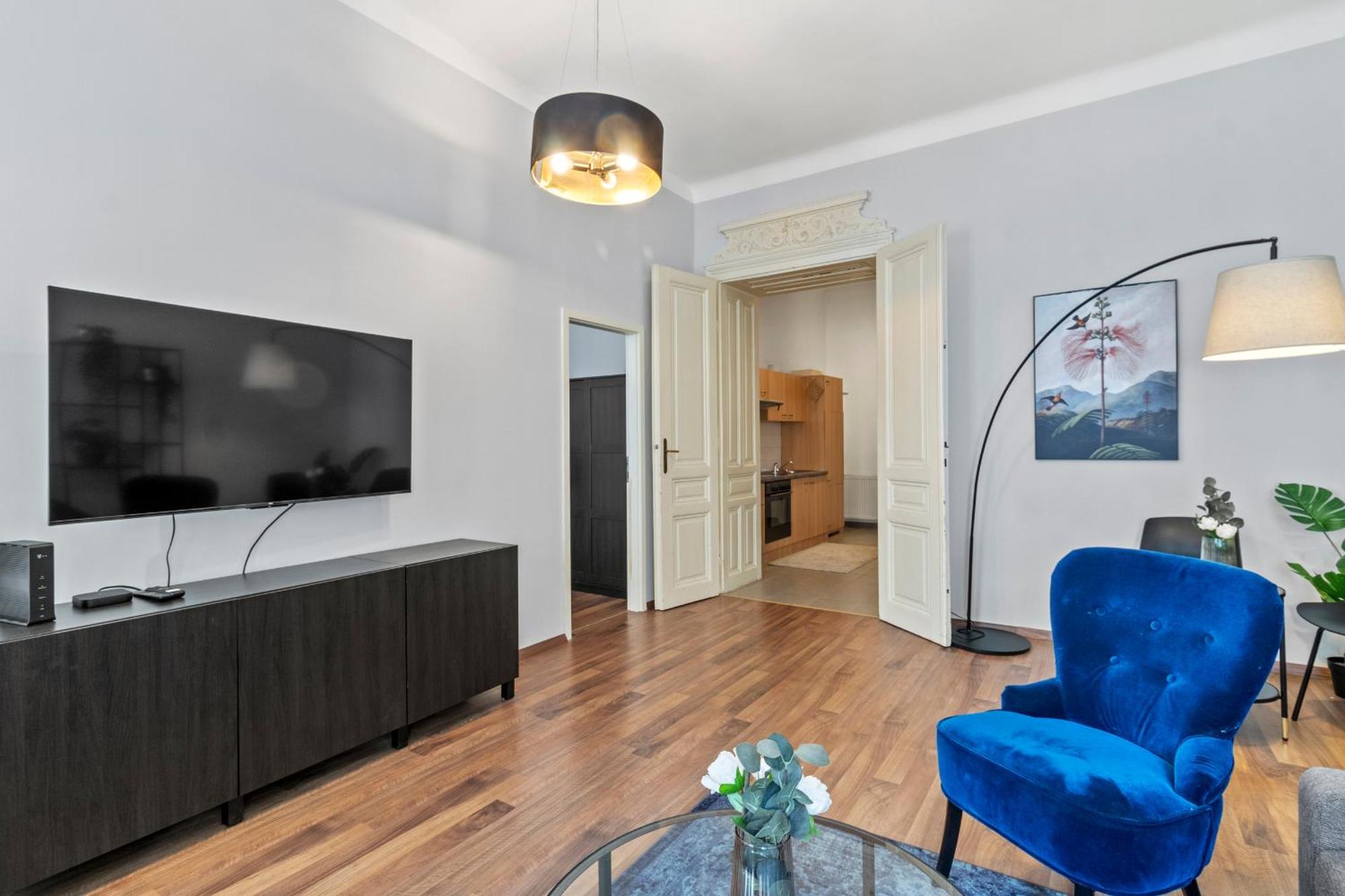 Balcony Apartment, 4 Min To U3 Zipperer Strasse Appartamento *