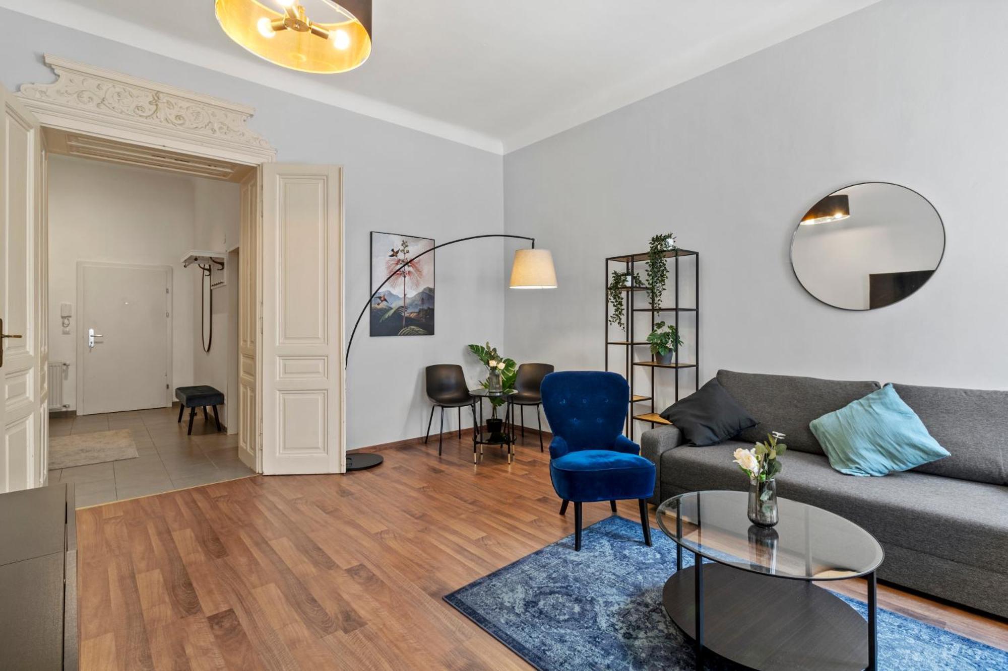 Balcony Apartment, 4 Min To U3 Zipperer Strasse Appartamento