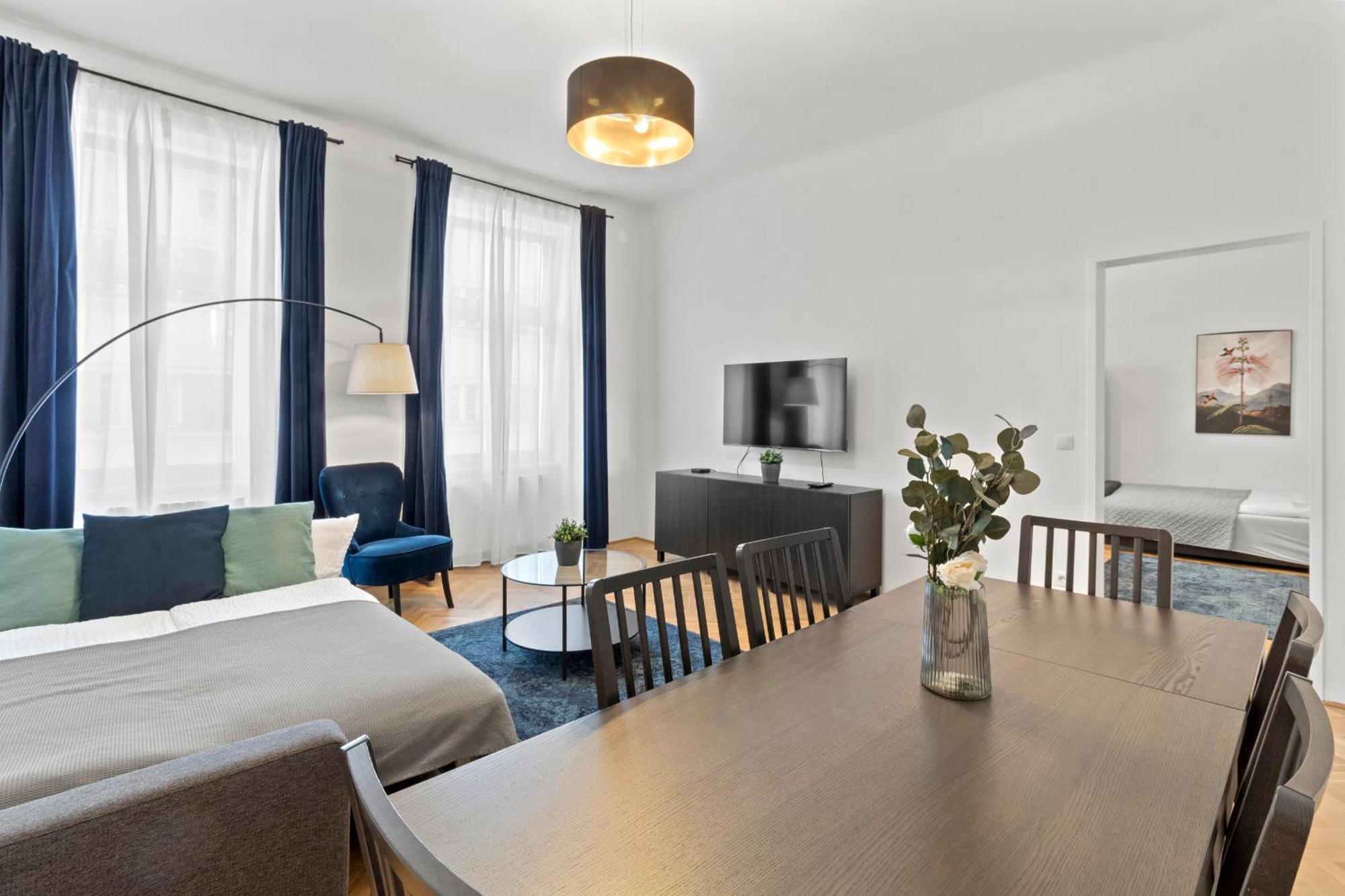 Balcony Apartment, 4 Min To U3 Zipperer Strasse * Vienna
